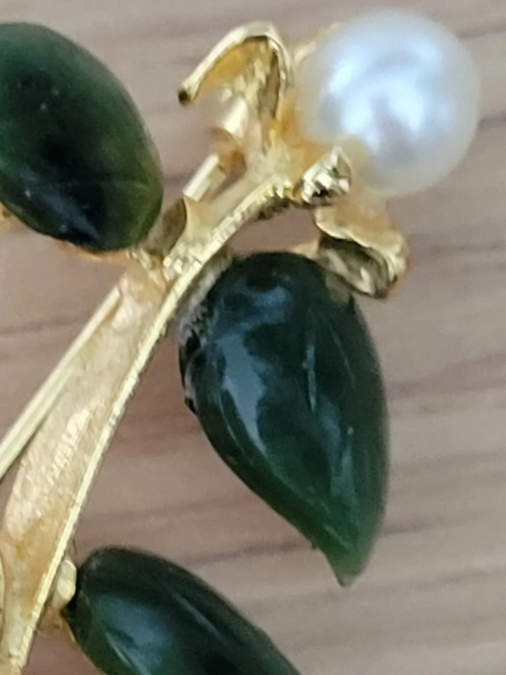 Vtg SWOBODA Carved Coral, Jade & Pearl Gold Leaf Brooch Pin Unsigned Flower Pot